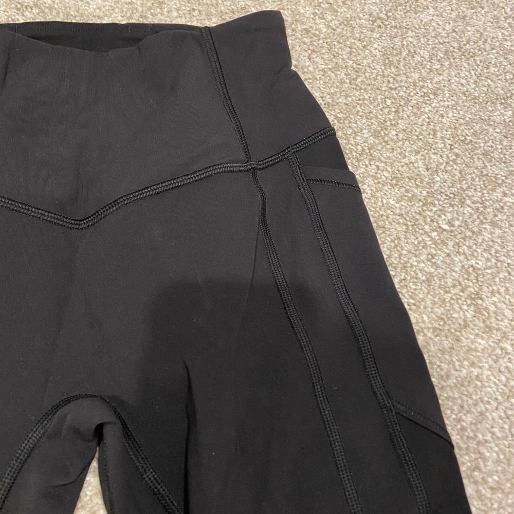 Lululemon leggings - Picture 3 of 7